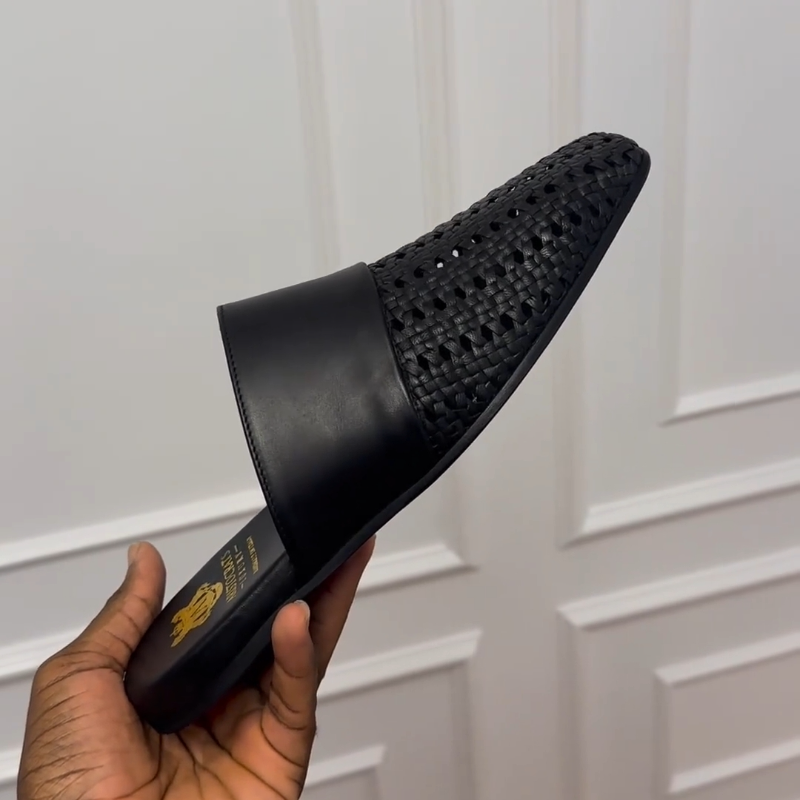 Hand Knit Men's Leather Half Slippers