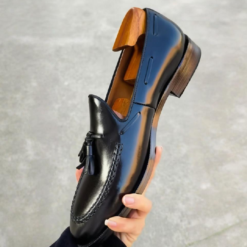Classic Calfskin Tassel Loafers