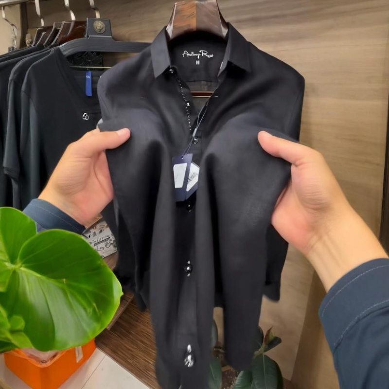 Men's Classic Button-Down Dress Shirt