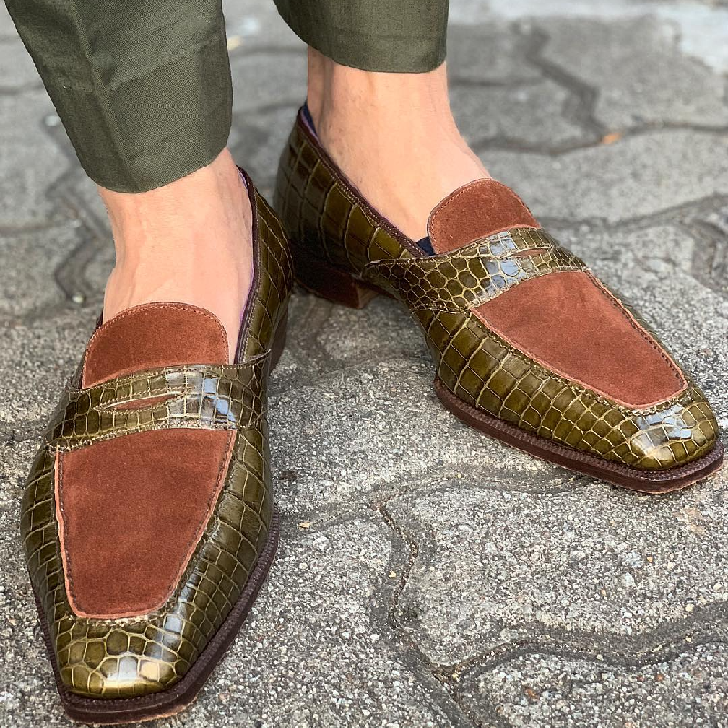 Classic Crocodile Leather Casual Loafers