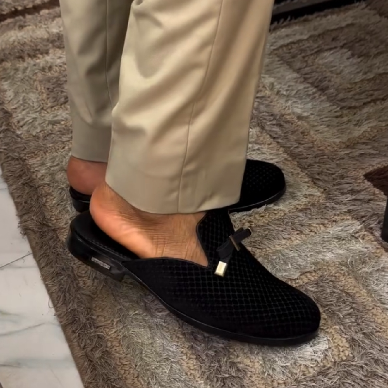 Men's Casual Fashion Black Slippers