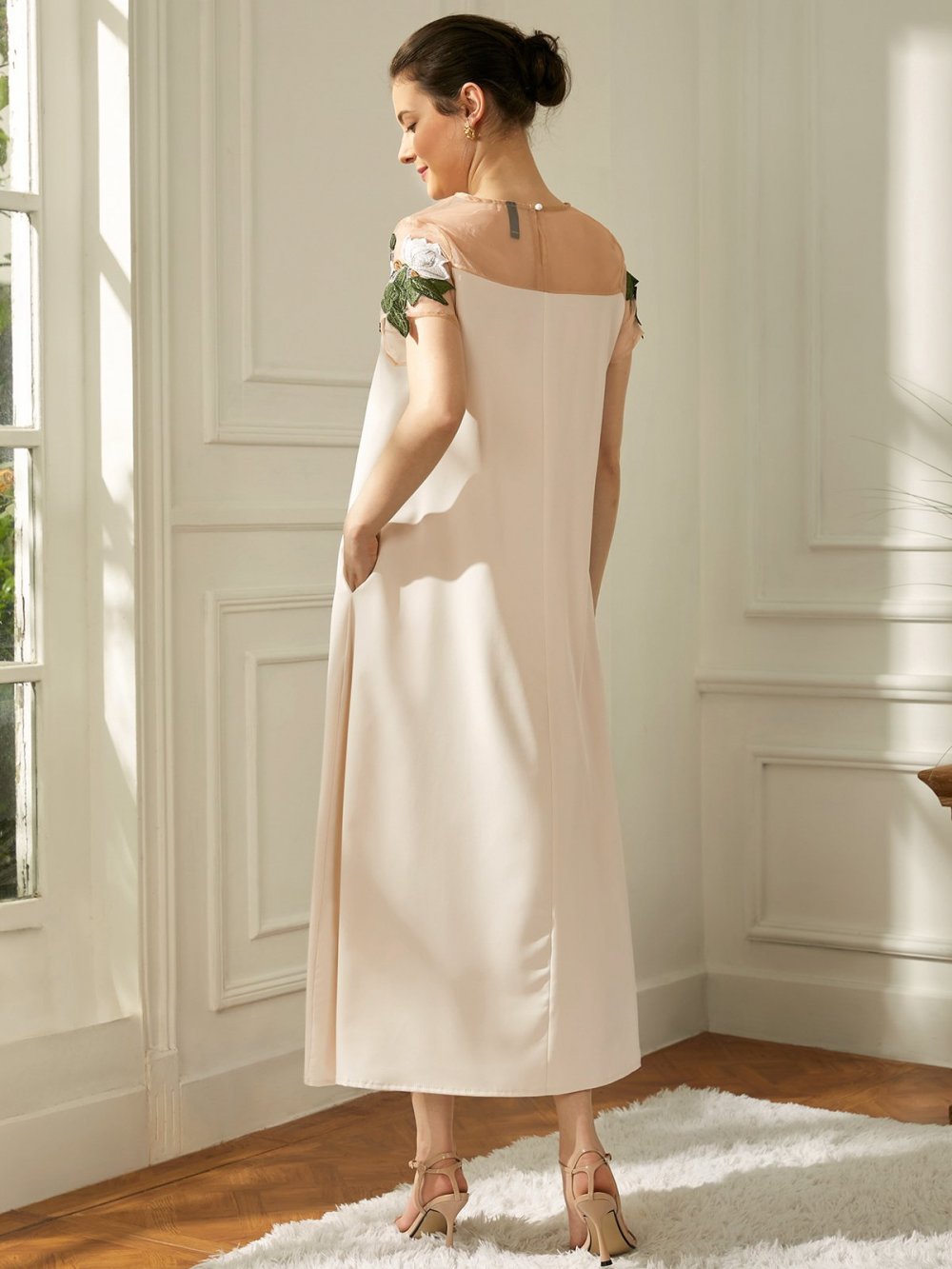 Floral Loose Embroidered Resort Dress