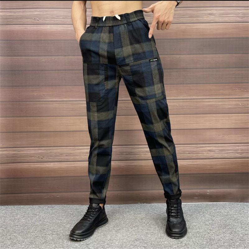 5D three-dimensional rendering of checkered men’s jeans