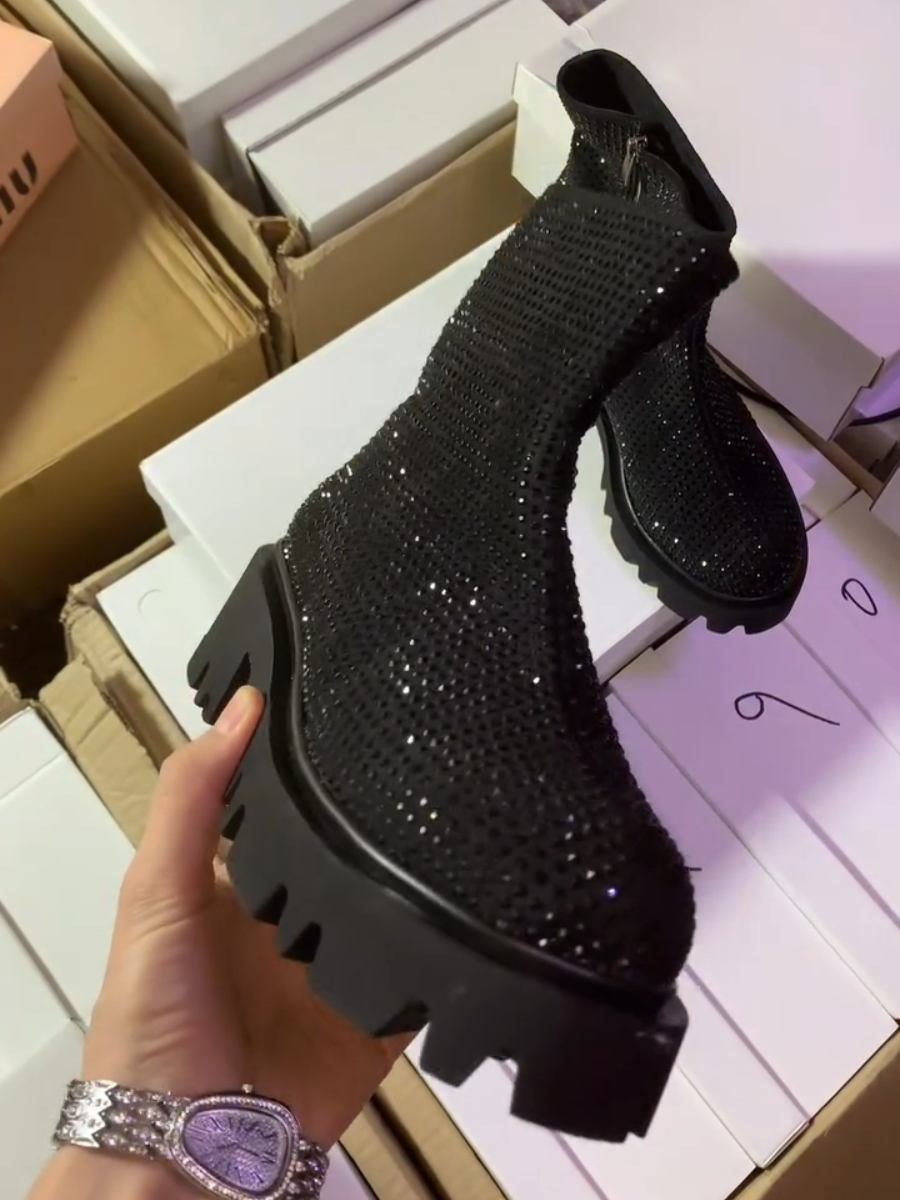 Women's Chunky-Heeled Zipper Boots