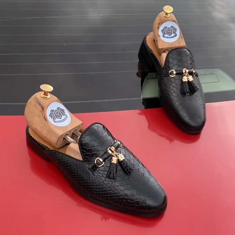 Handmade Crocodile Leather Fringe Half Slippers