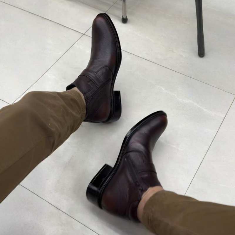 Hand-stitched Height-Increasing Zipper Boots