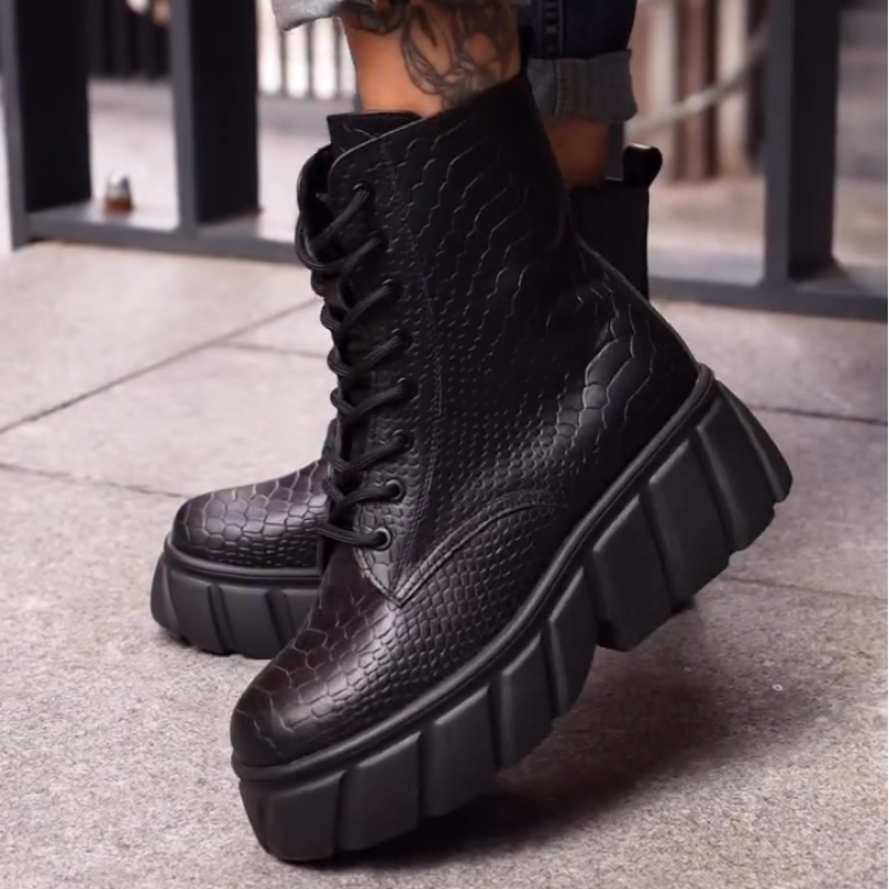 Women's Chunky-Heeled High-Top Boots