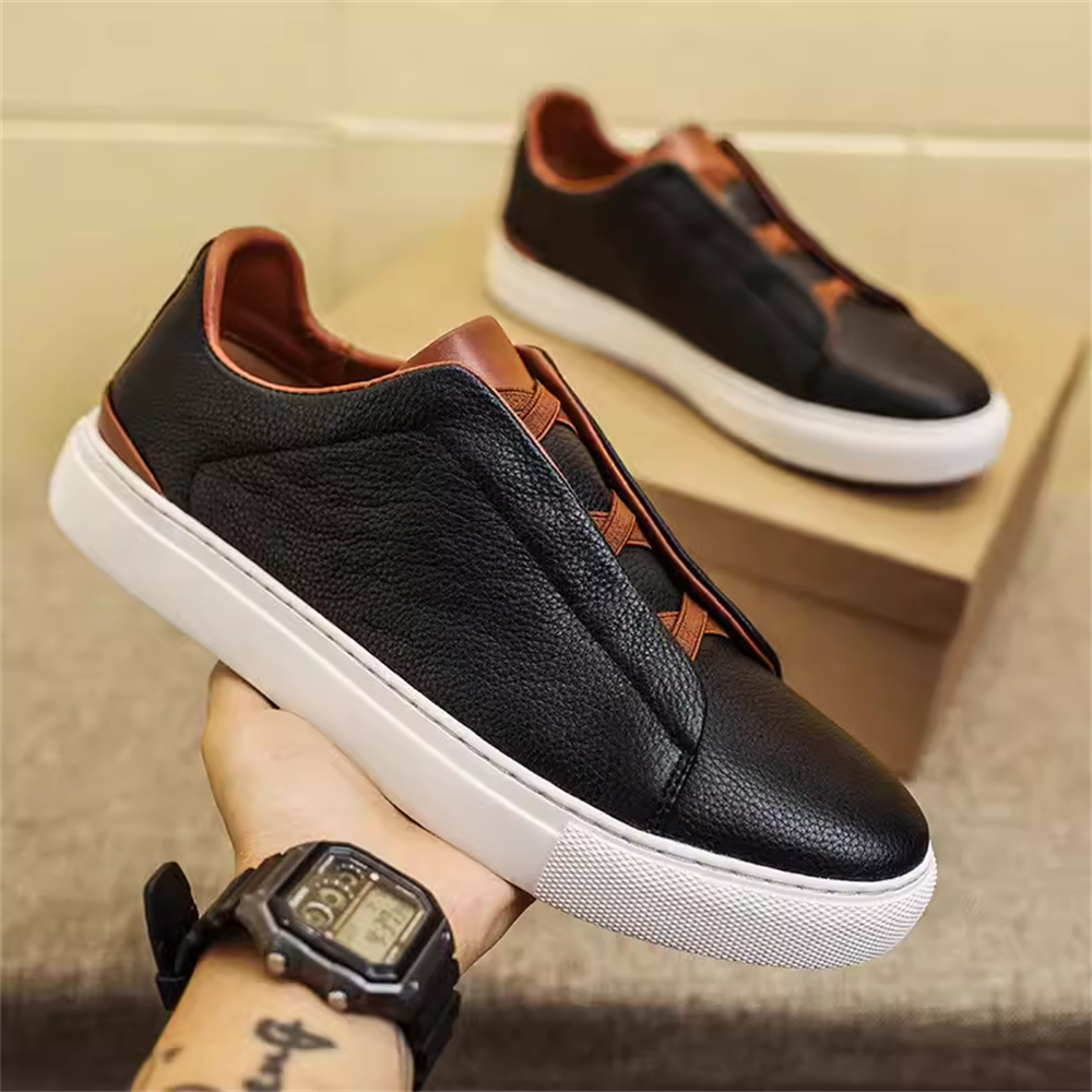 Sports And Comfortable Low-Top Sneakers