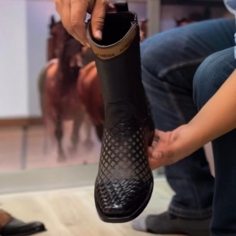 Handcrafted Classic Western Cowboy Boots