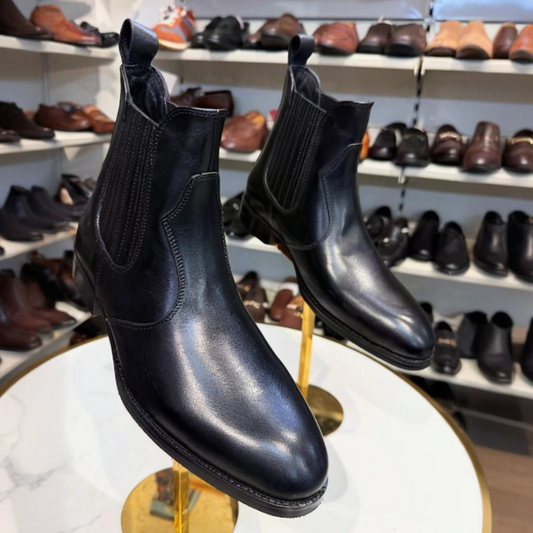 Men's Classic Calfskin Chelsea Boots