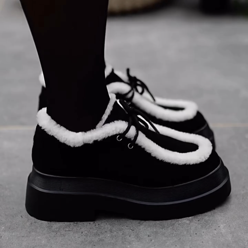 Women's Fleece-Lined Lace-Up Shoes