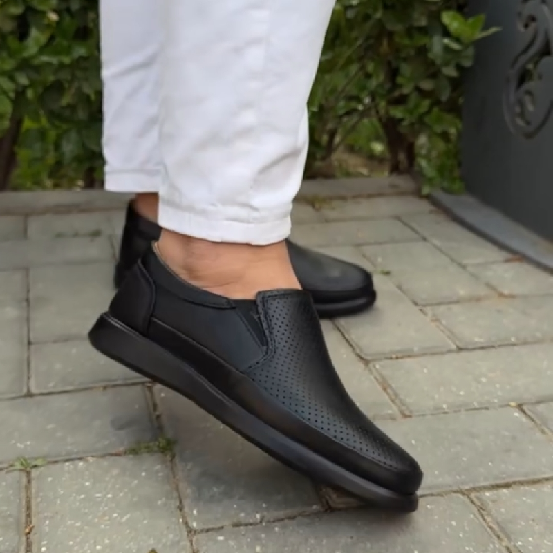 Men's Black Calf Leather Casual Loafers