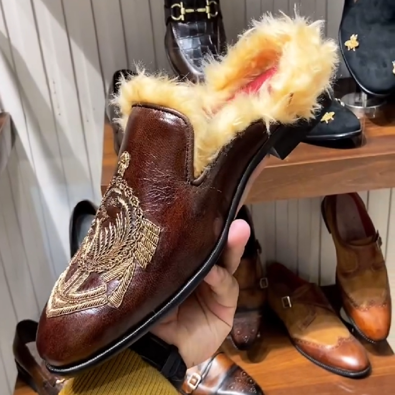 Men's Brown Hair Slippers