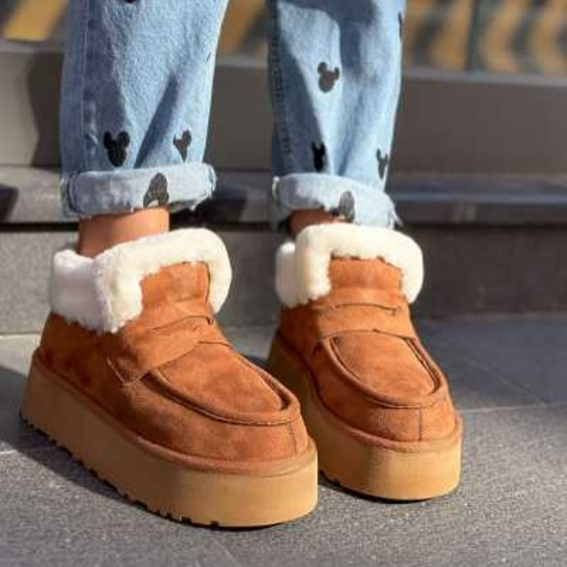Women's Fleece-Lined Shoes