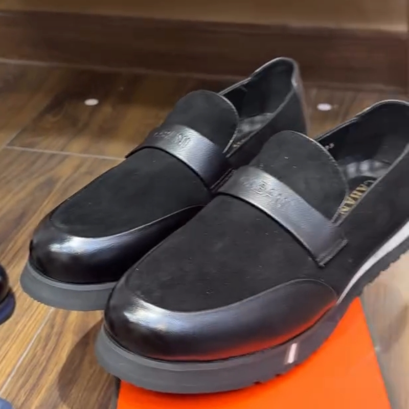 Men's Classic Soft-Sole Casual Loafers