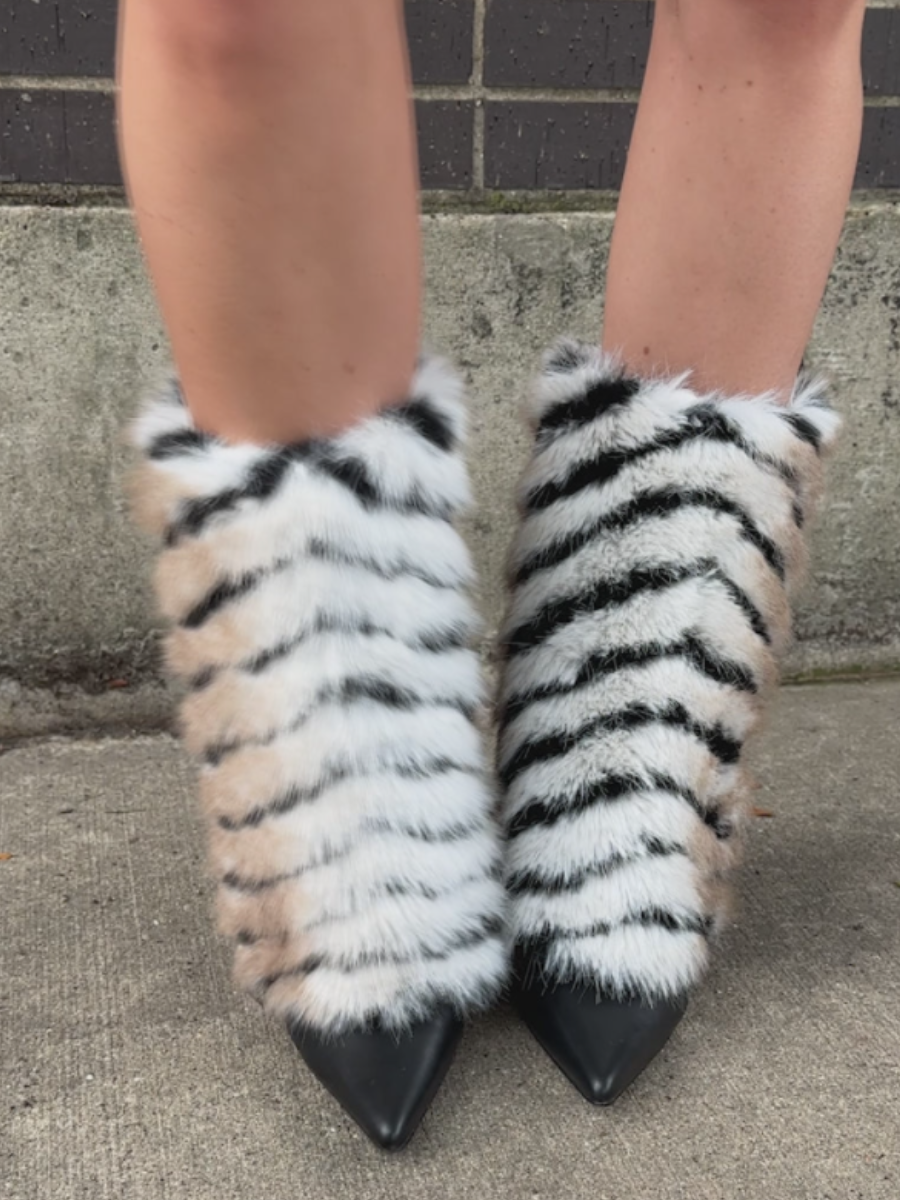 Women's Fur-Lined Mid-Calf Boots