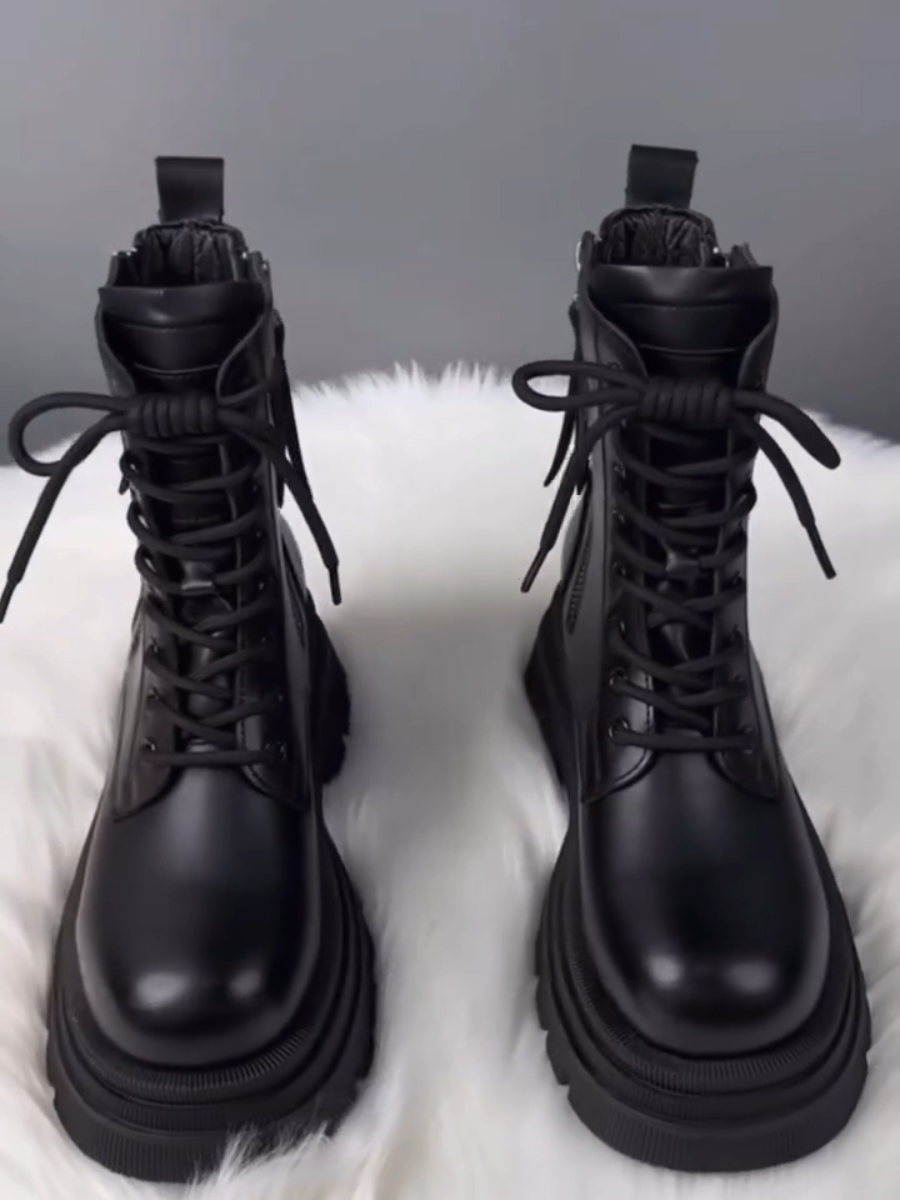 Women's Wool-Lined Lace-Up Boots