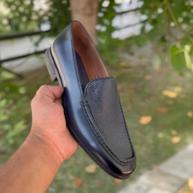 Men's Black Classic Loafers