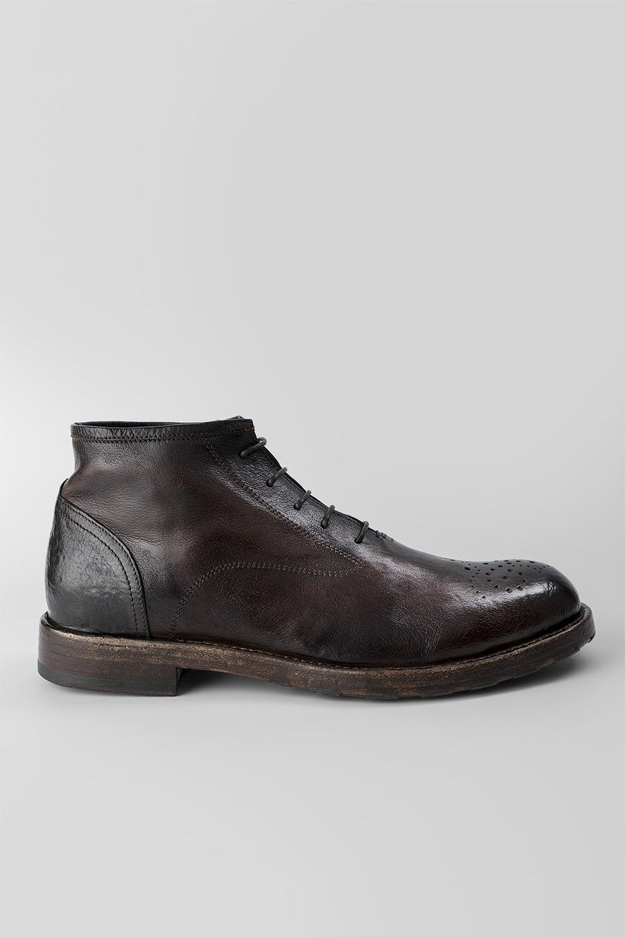 ASTON cigar-brown chukka boots