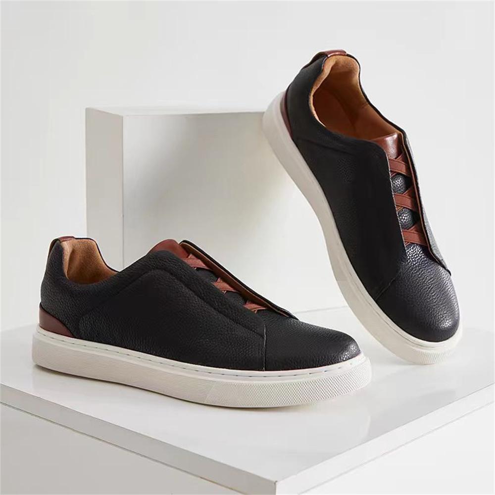 Sports and comfortable low-top sneakers