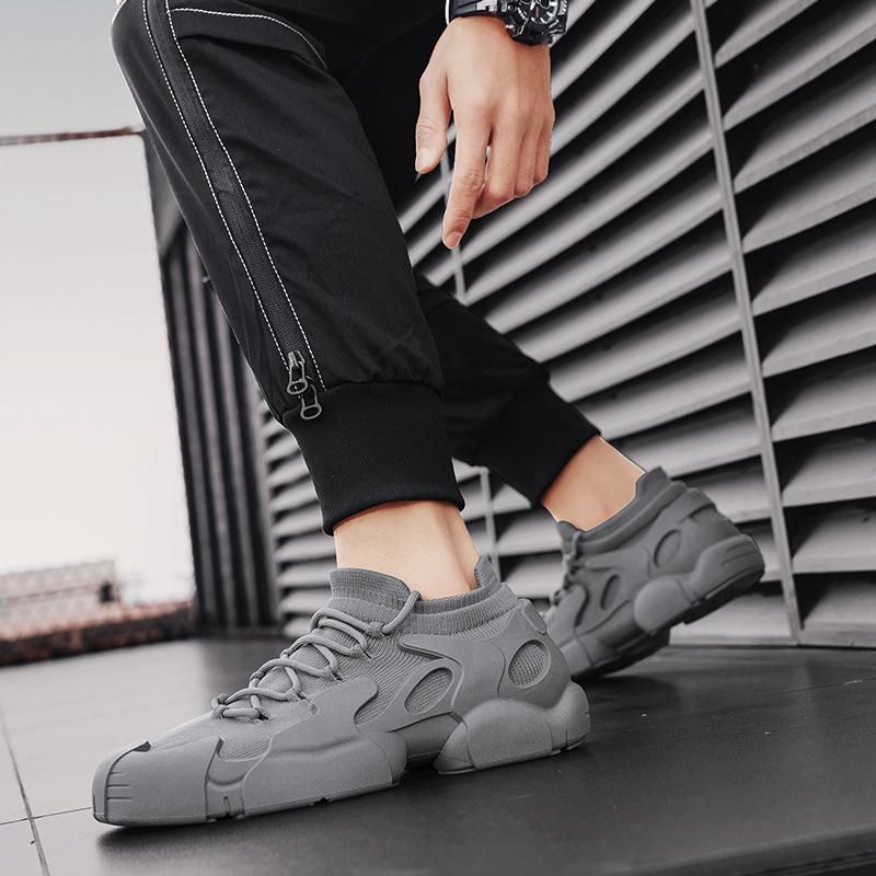 Versatile Breathable Flyknit Men's Shoes Thick Sole Mecha Sneakers