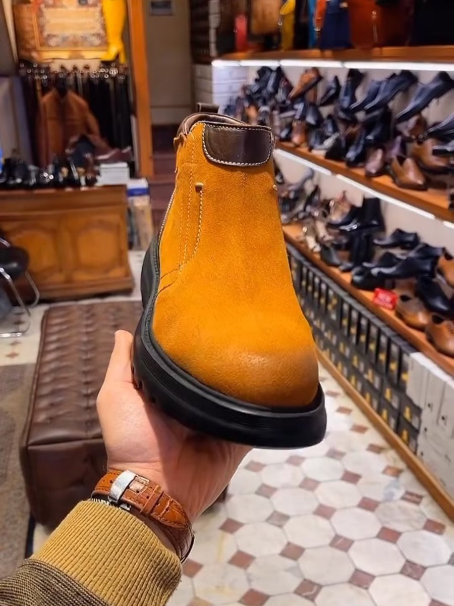 Handmade Luxury Men's Chelsea Boots - Tobacco