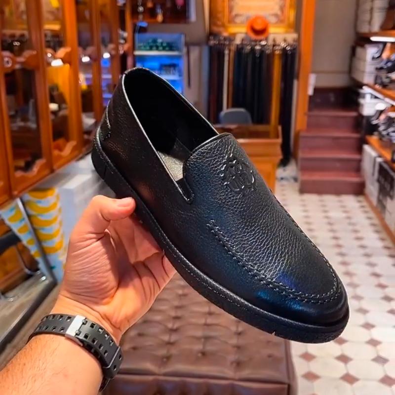 Classic Men's Casual Leather Loafers - Black