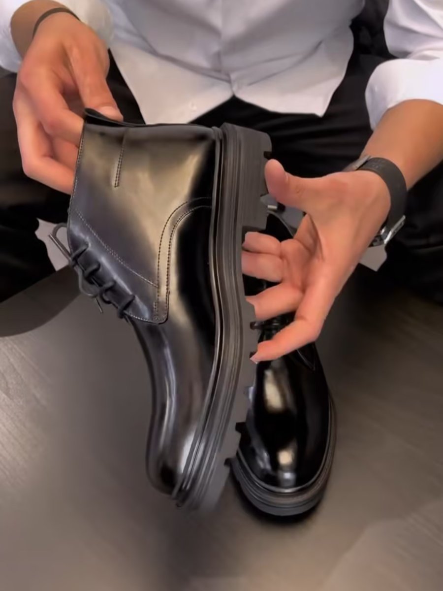 Handmade Glossy Black Chukka Boots