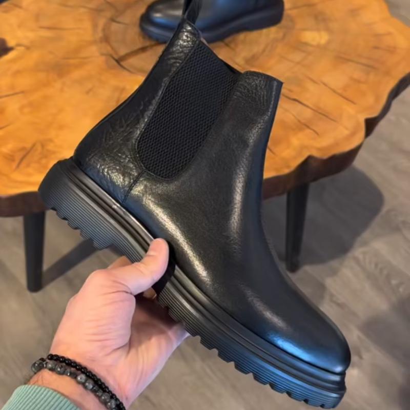 Men's Leather Chelsea Boots - Black