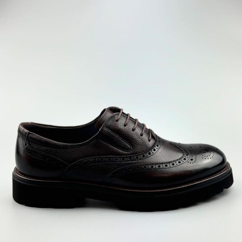 Classic Men's Carved Derby Shoes