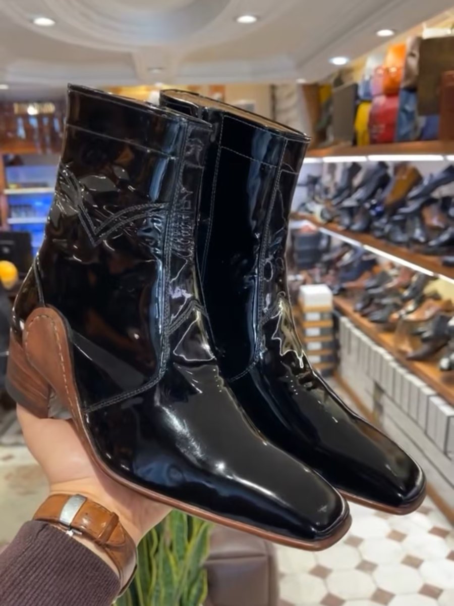 Classic Black Men's Leather Boots