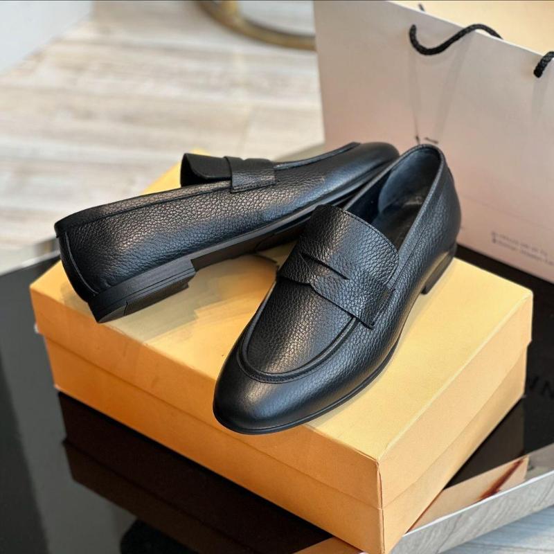 Men's Classic Leather Loafers