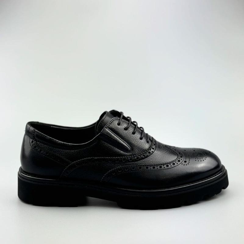 Classic Men's Carved Derby Shoes