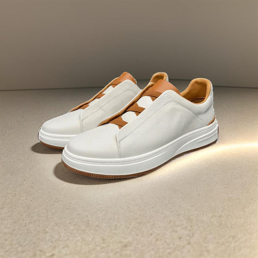 Sports and comfortable low-top sneakers